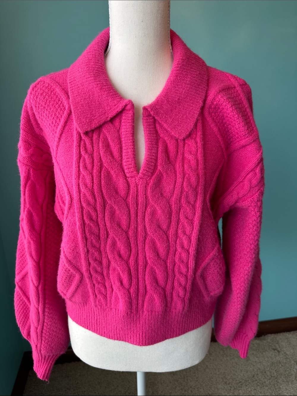 Steve Madden Hot Pink Cable Knit Oversized Cropped V-Neck Sweater